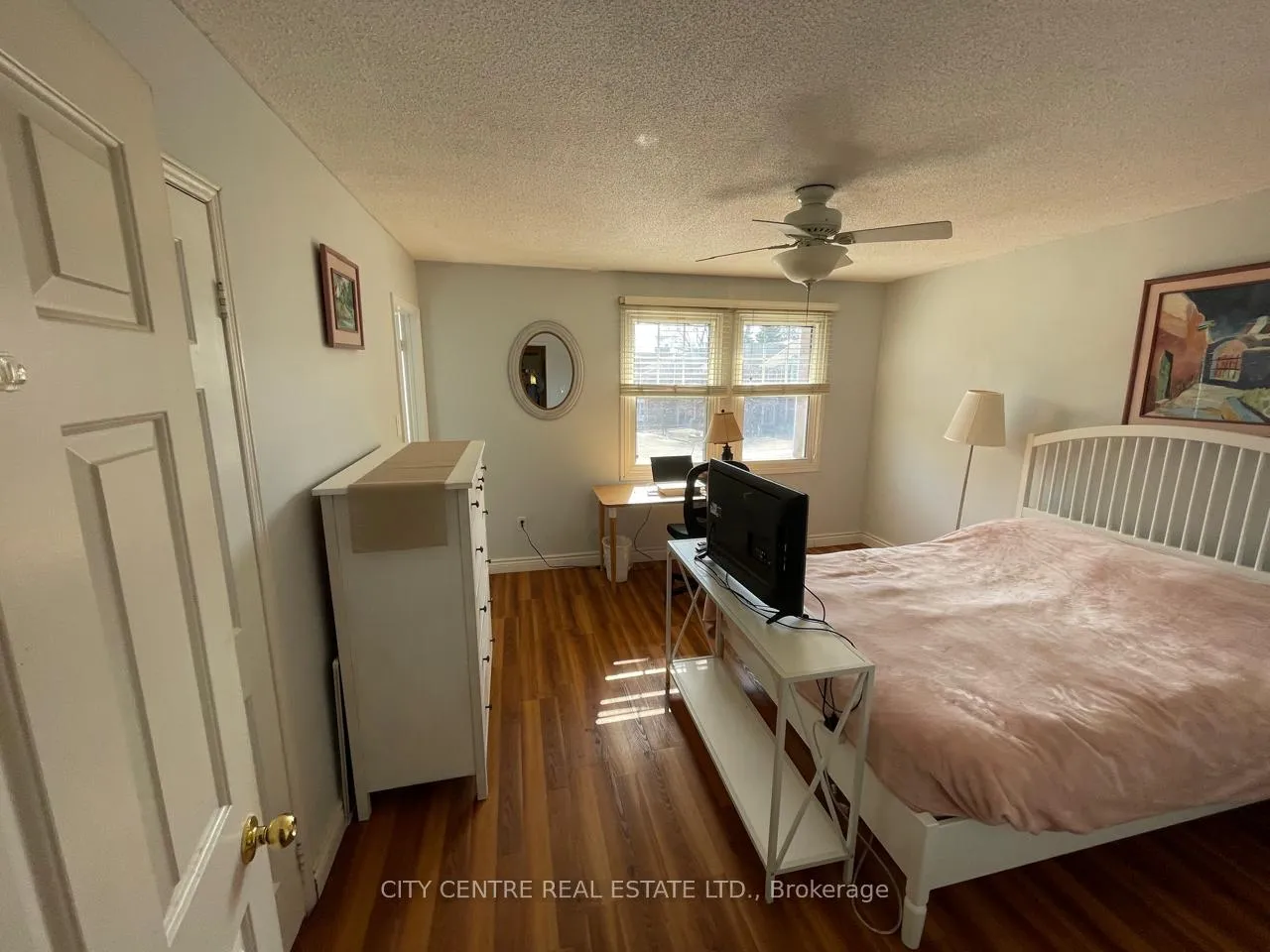 Photo 16 of 79 Tamarack Circle, Etobicoke, Kingsview Village-The Westway — HOMEH