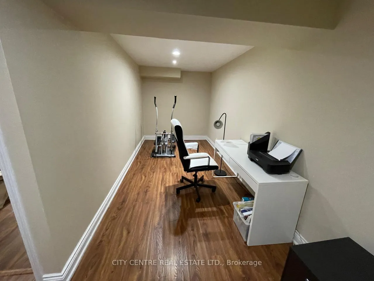 Photo 27 of 79 Tamarack Circle, Etobicoke, Kingsview Village-The Westway — HOMEH