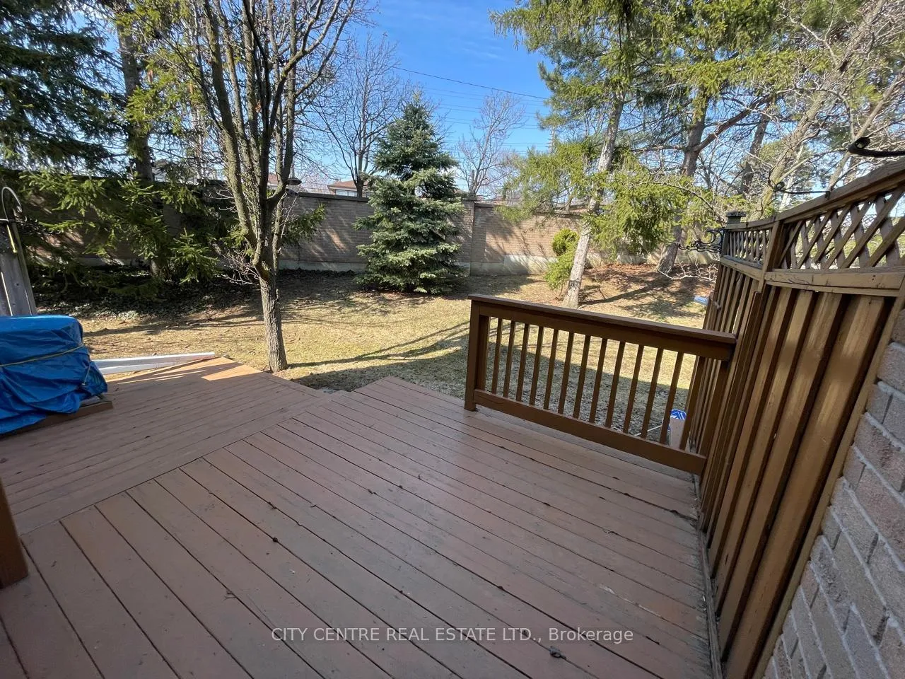 Photo 31 of 79 Tamarack Circle, Etobicoke, Kingsview Village-The Westway — HOMEH