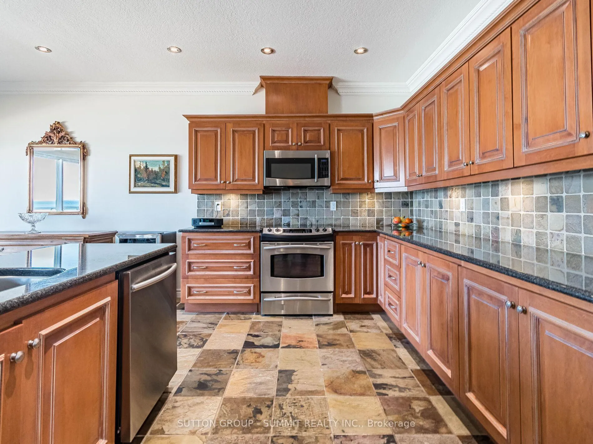 Photo 16 of Unit 24, 484 Millen Road, Hamilton, Stoney Creek — HOMEH