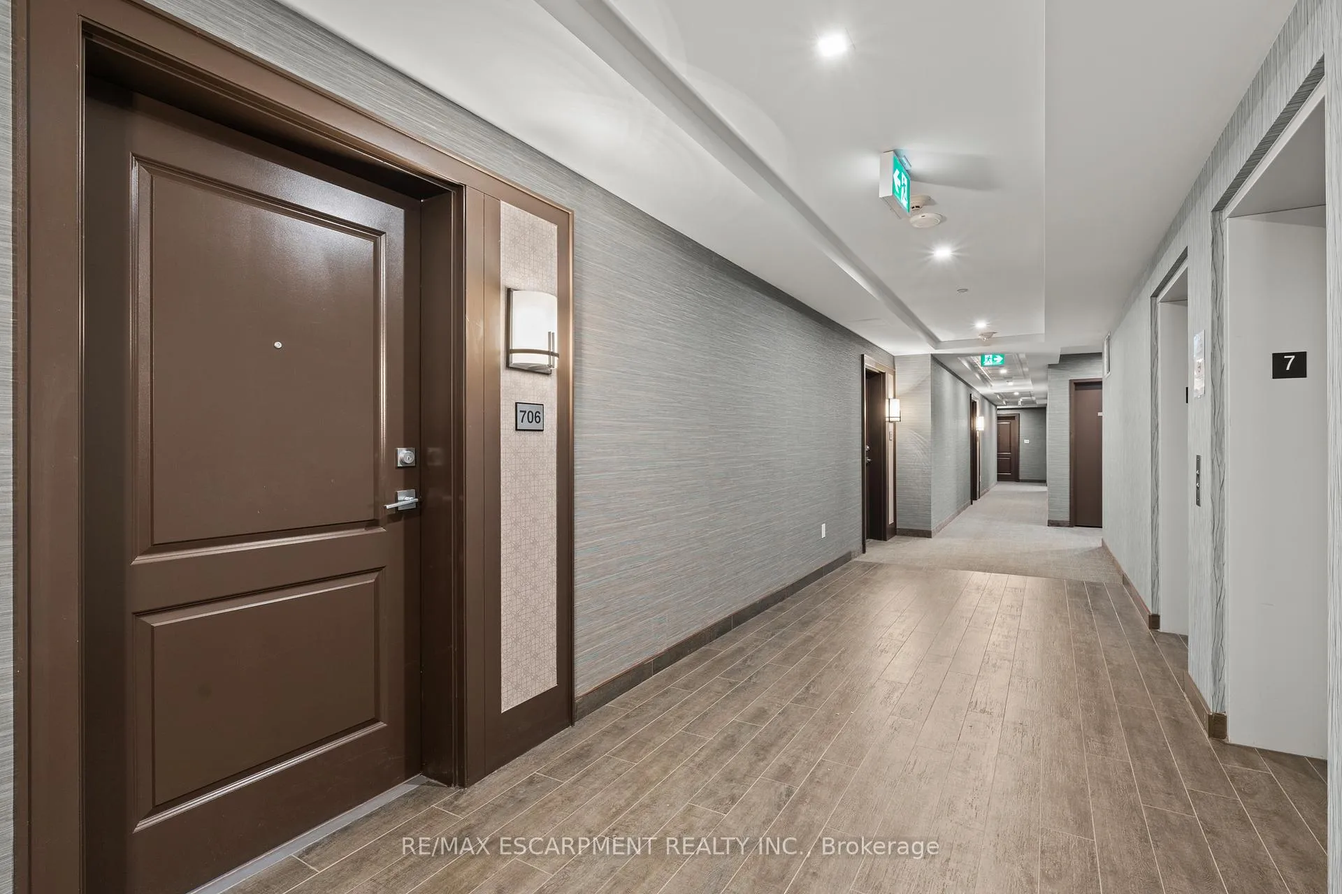Photo 8 of Unit 706, 450 Dundas Street, Hamilton, Waterdown — HOMEH