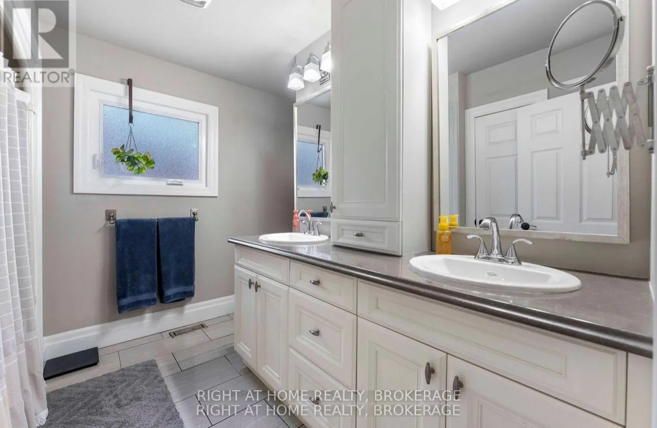 Photo 16 of 57 Metcalfe Street, Thorold, Thorold Downtown — HOMEH