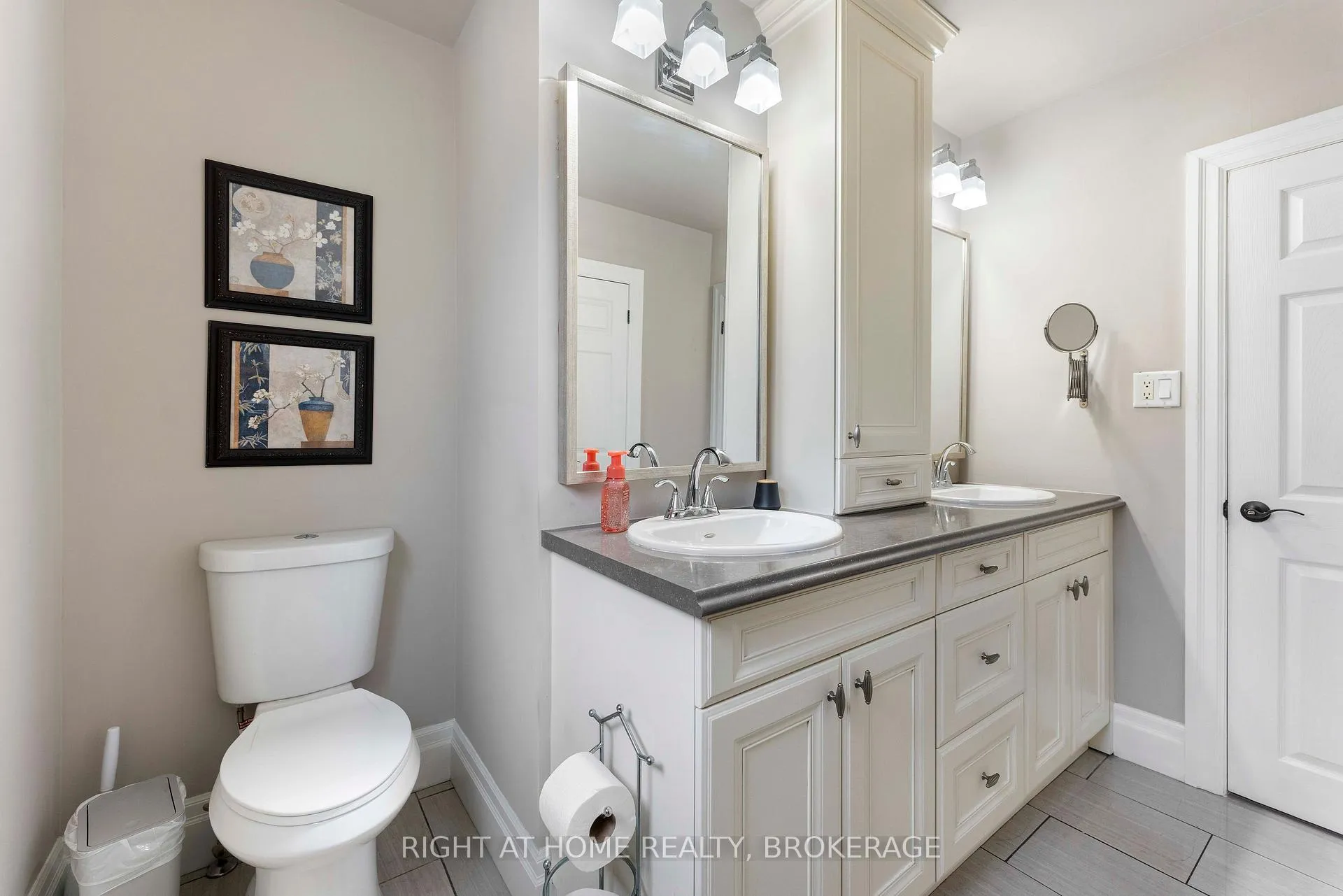 Photo 17 of 57 Metcalfe Street, Thorold, Thorold Downtown — HOMEH