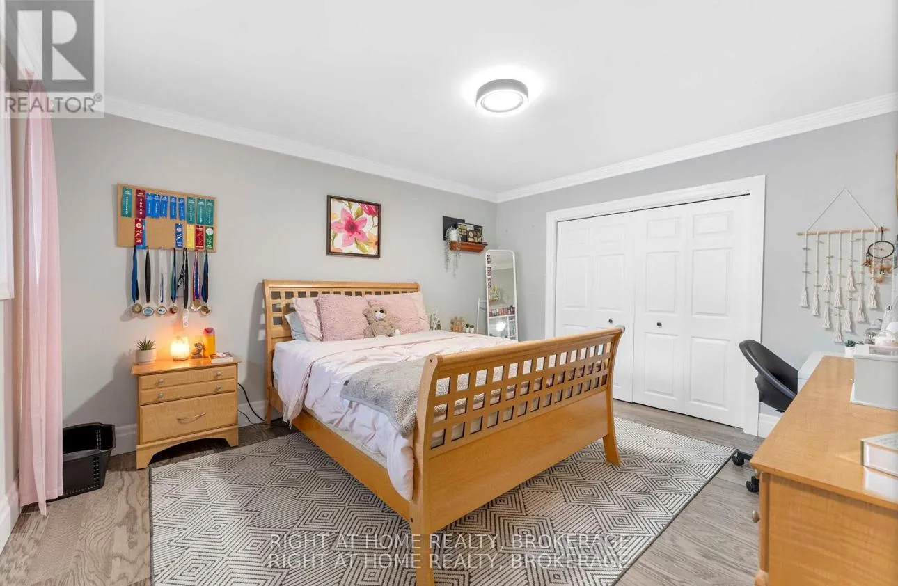 Photo 21 of 57 Metcalfe Street, Thorold, Thorold Downtown — HOMEH