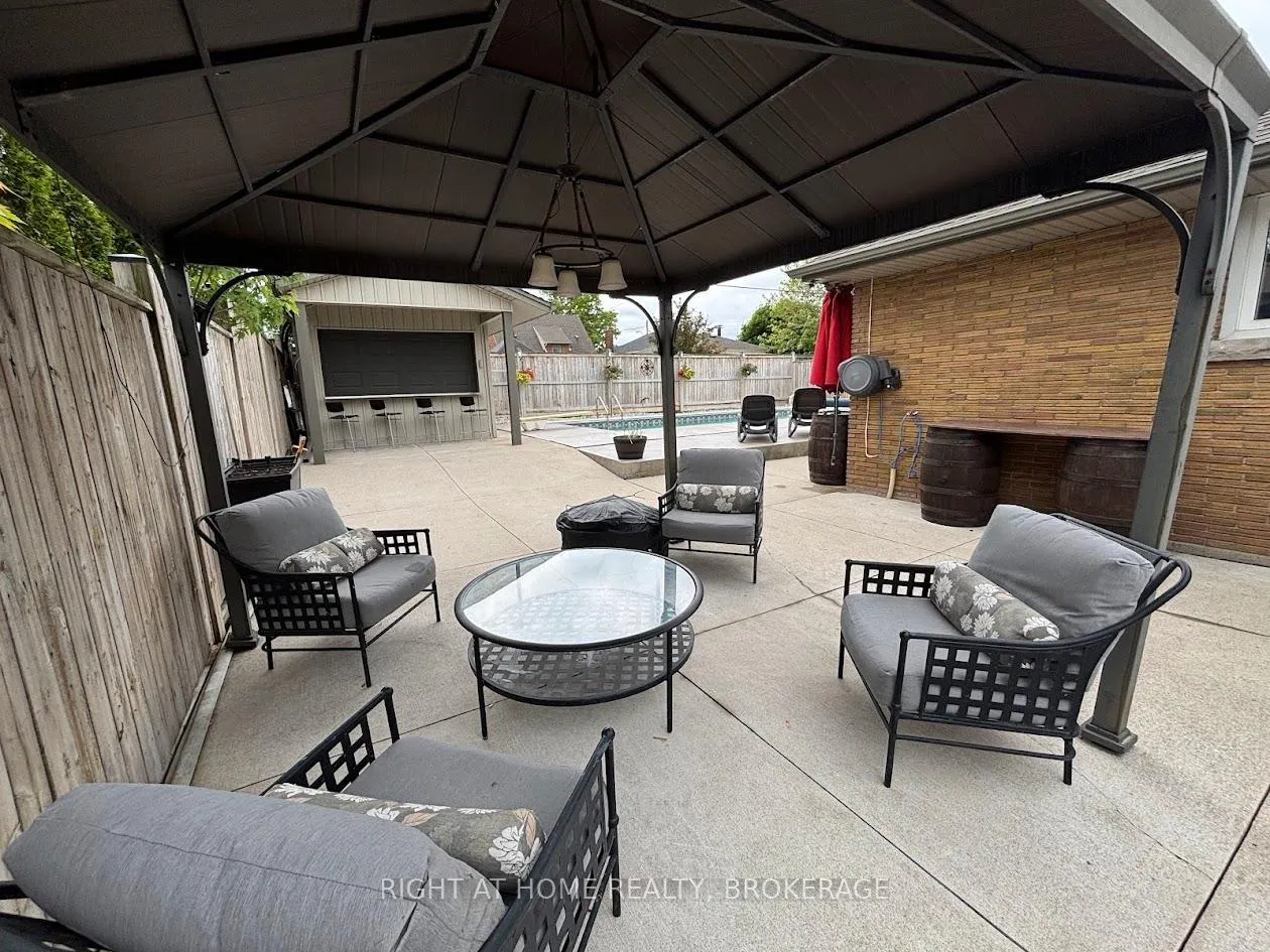 Photo 40 of 57 Metcalfe Street, Thorold, Thorold Downtown — HOMEH