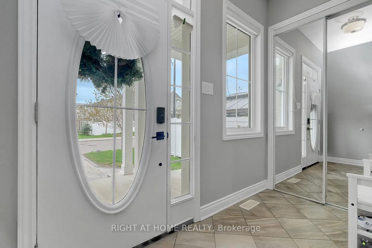 Photo 3 of 771 Devario Crescent, Ottawa, Barrhaven - Half Moon Bay — HOMEH