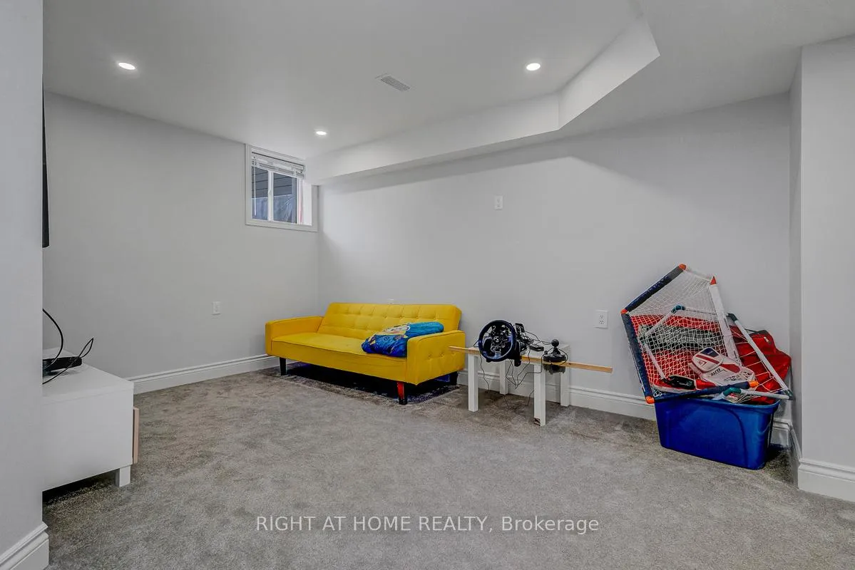 Photo 29 of 771 Devario Crescent, Ottawa, Barrhaven - Half Moon Bay — HOMEH