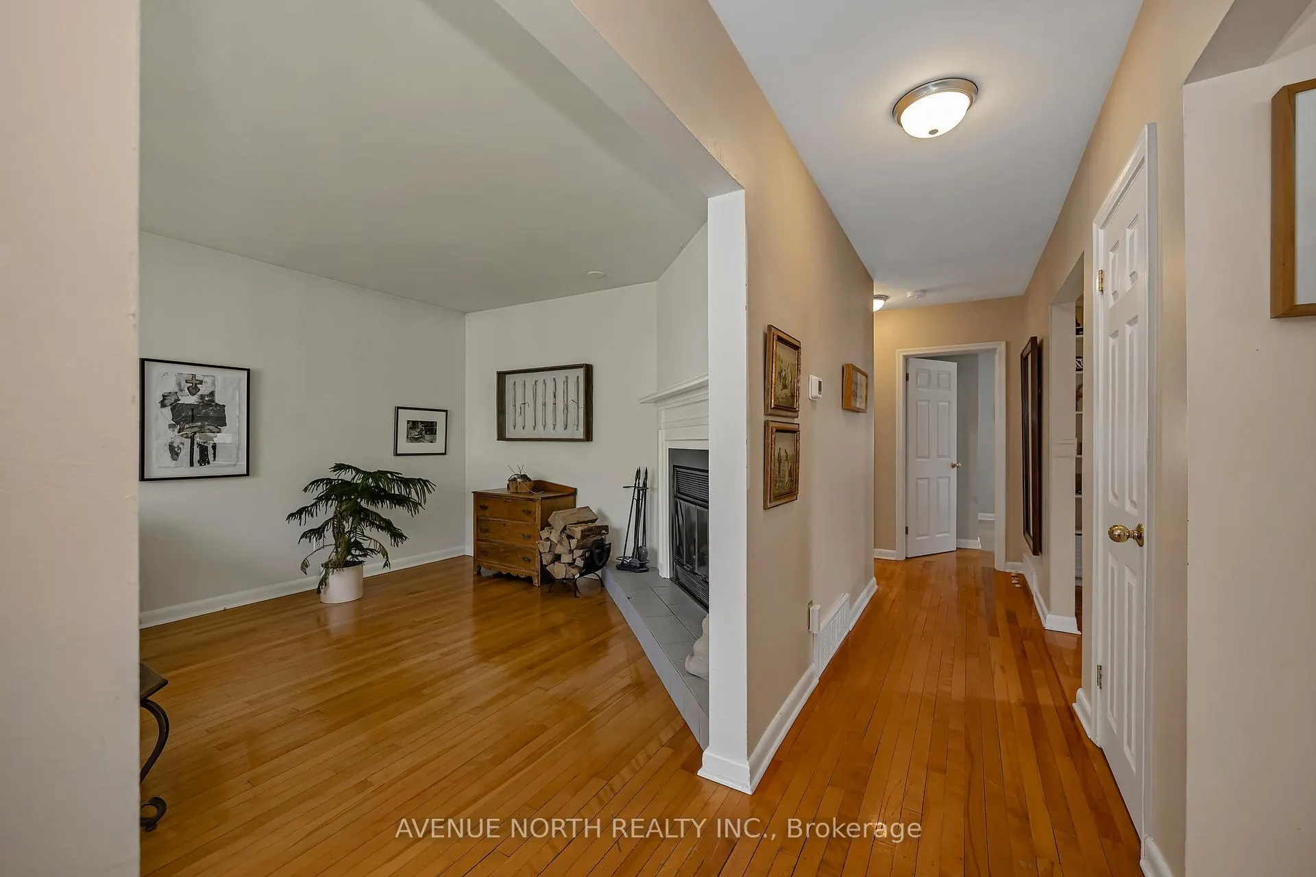 Photo 7 of 934 Weston Drive, Ottawa, Elmvale Acres/Urbandale — HOMEH