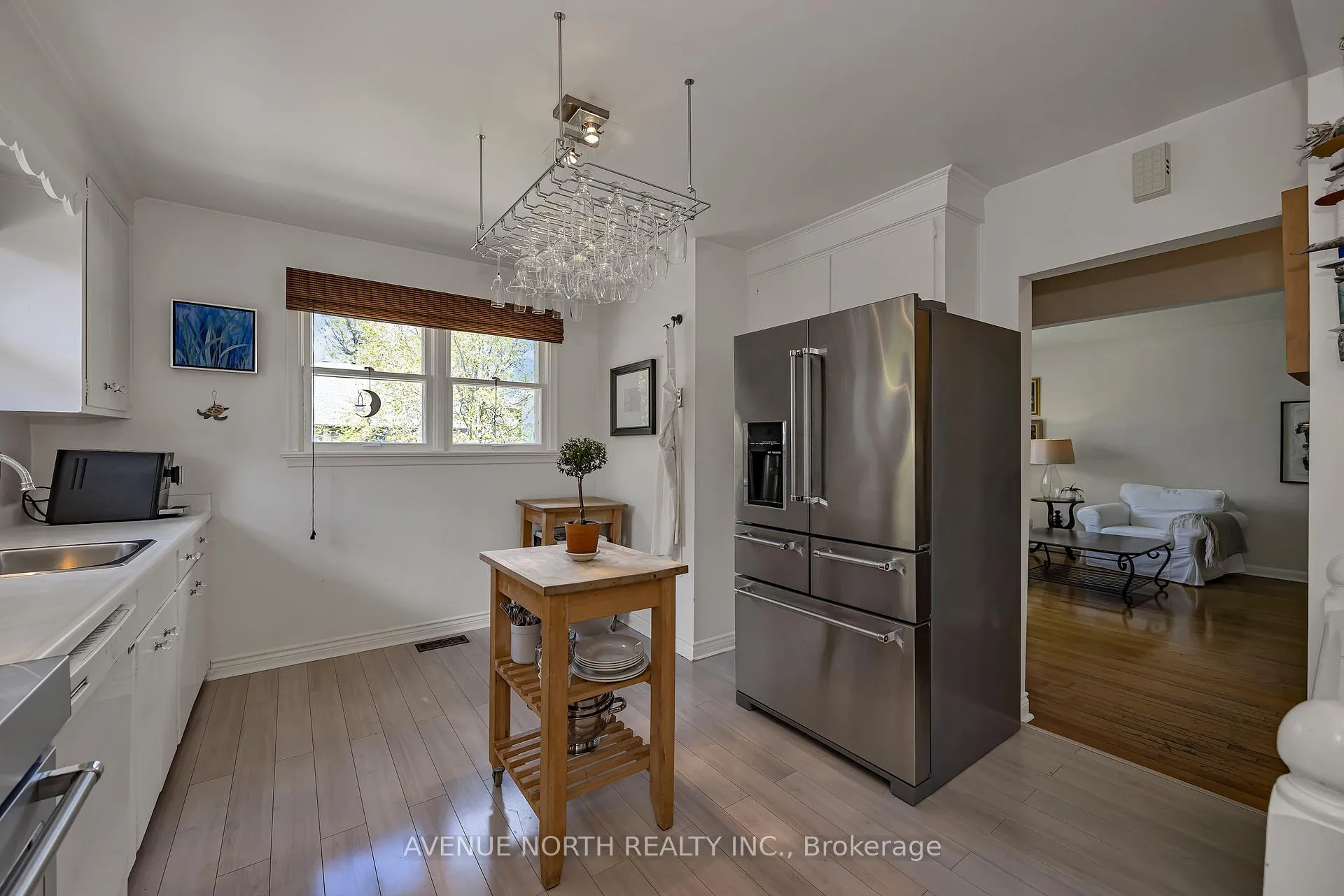 Photo 12 of 934 Weston Drive, Ottawa, Elmvale Acres/Urbandale — HOMEH