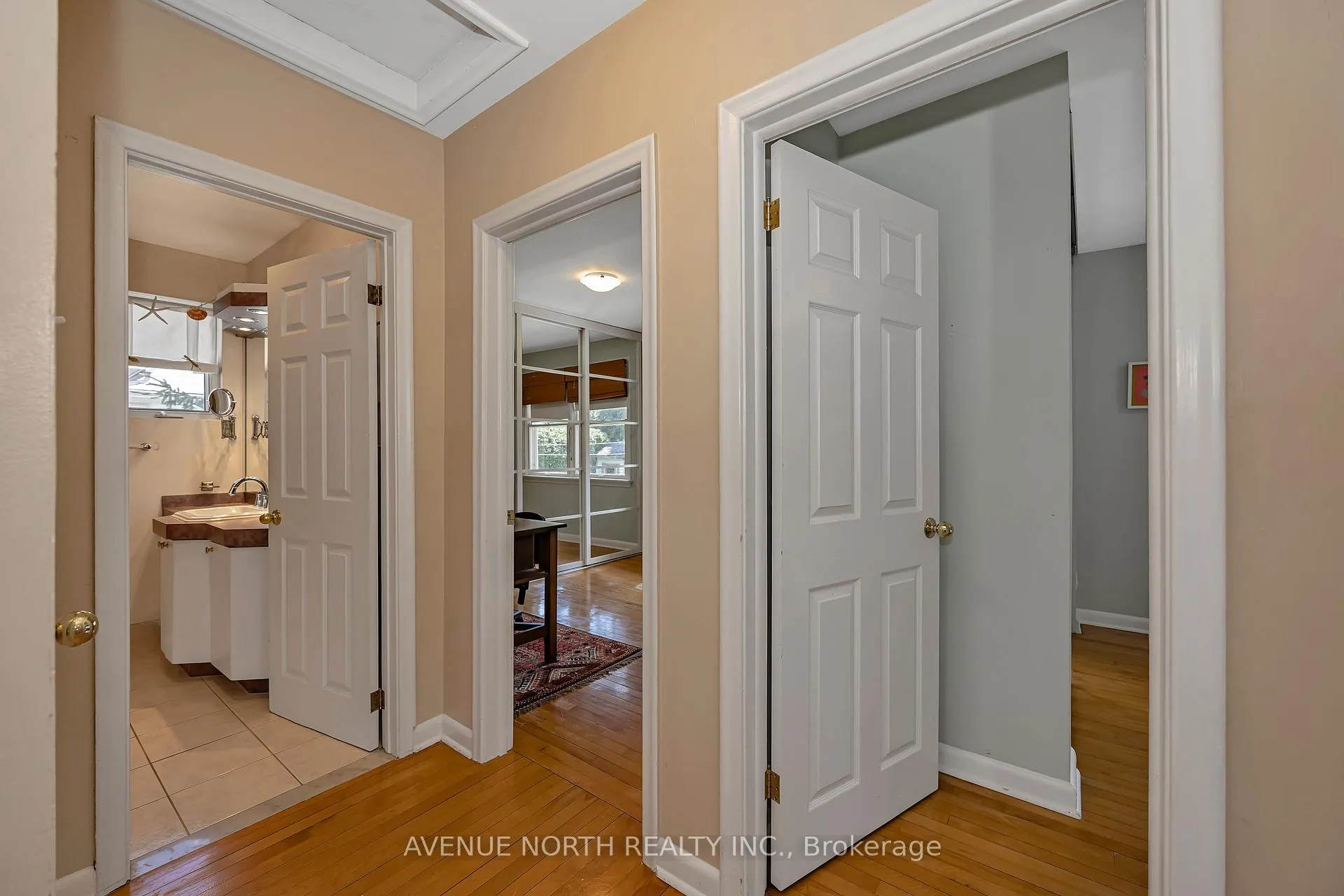 Photo 20 of 934 Weston Drive, Ottawa, Elmvale Acres/Urbandale — HOMEH