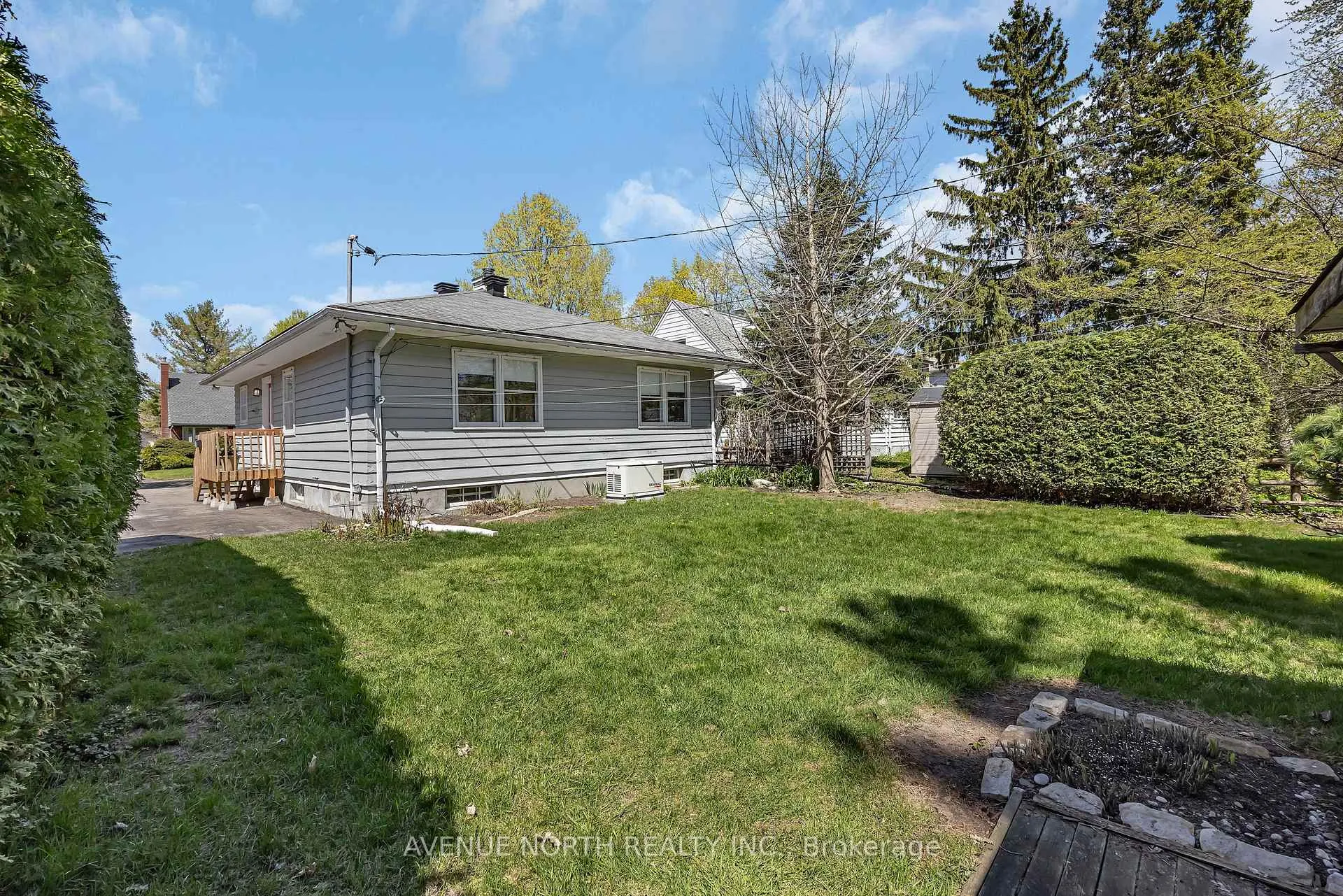 Photo 30 of 934 Weston Drive, Ottawa, Elmvale Acres/Urbandale — HOMEH