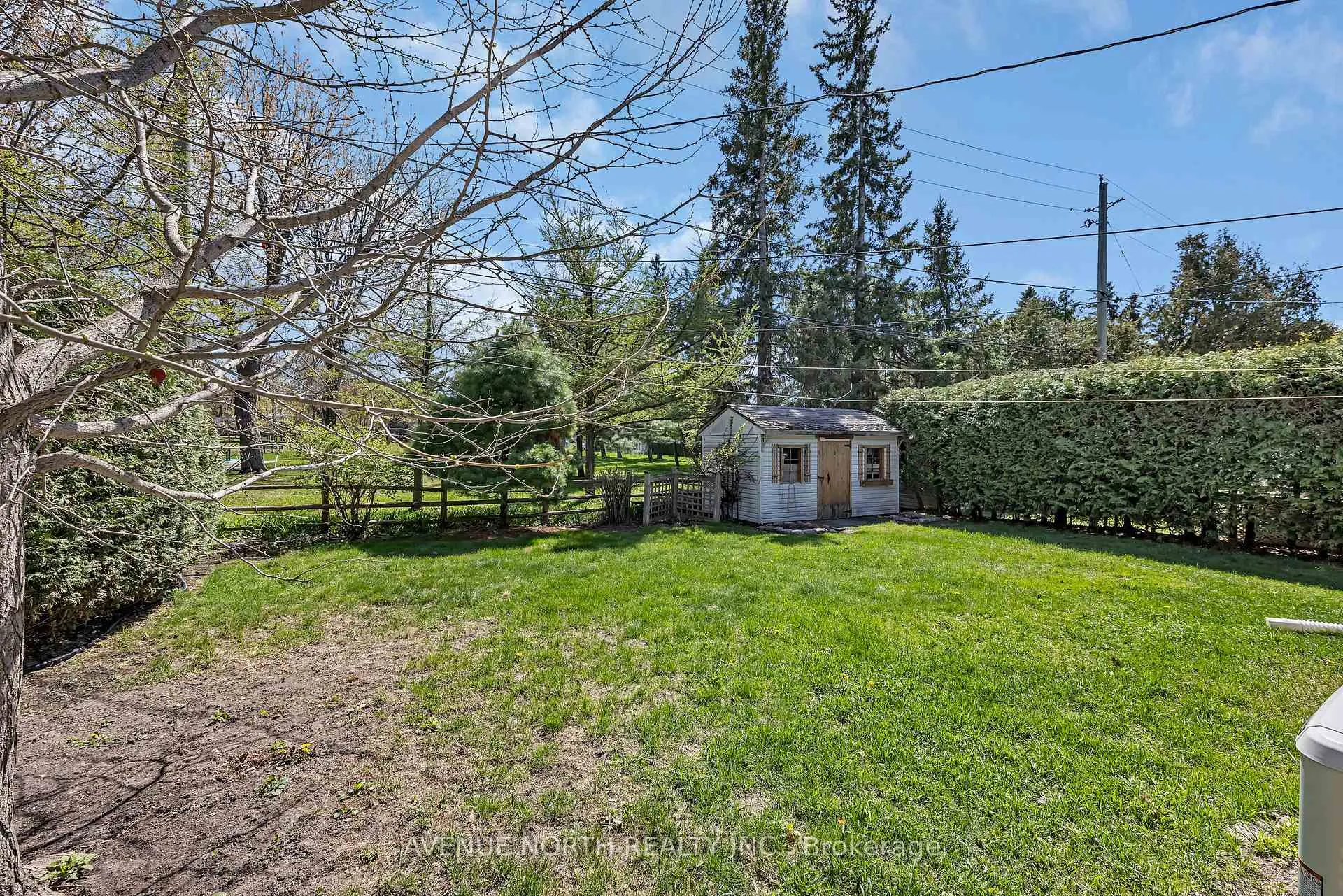 Photo 33 of 934 Weston Drive, Ottawa, Elmvale Acres/Urbandale — HOMEH