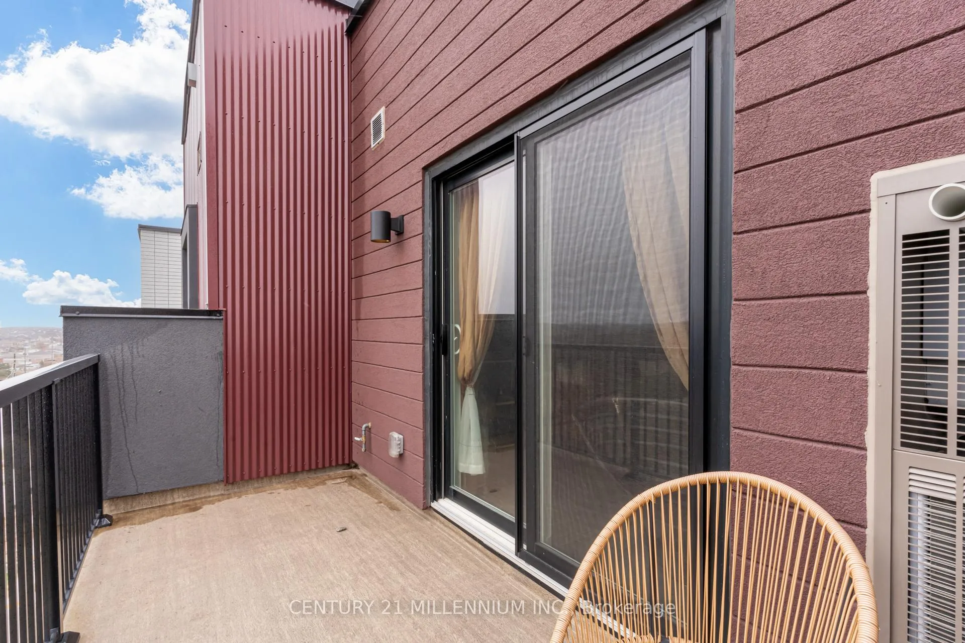 Photo 29 of Unit 606, 4 Spice Way, Barrie, Innis-Shore — HOMEH