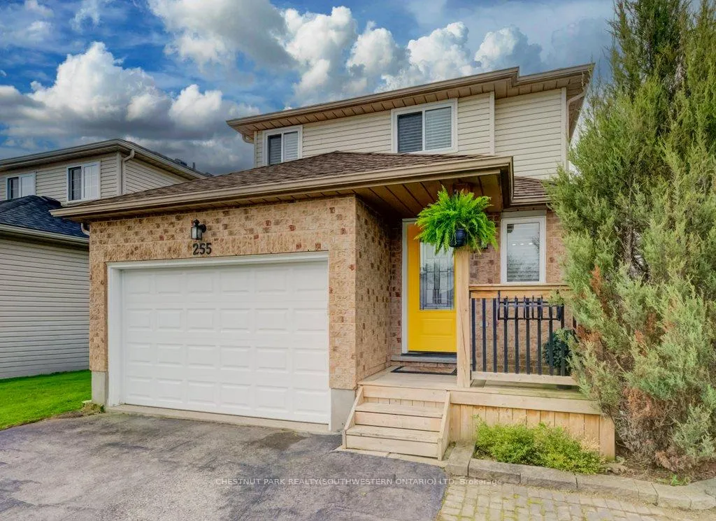 Photo 1 of 255 Highbrook Crescent W, Waterloo — HOMEH