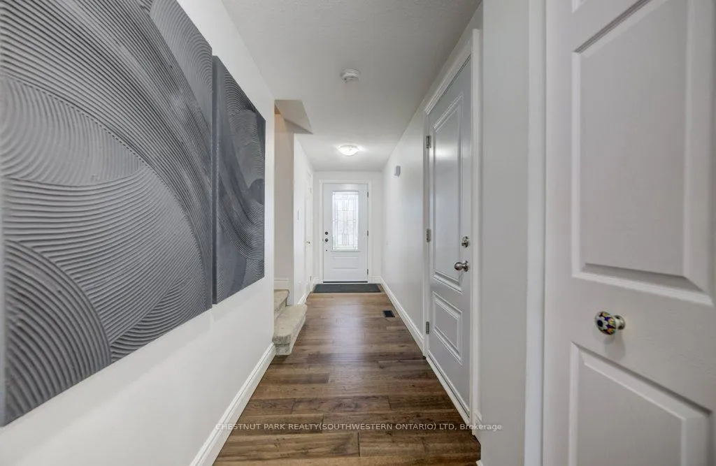 Photo 3 of 255 Highbrook Crescent W, Waterloo — HOMEH