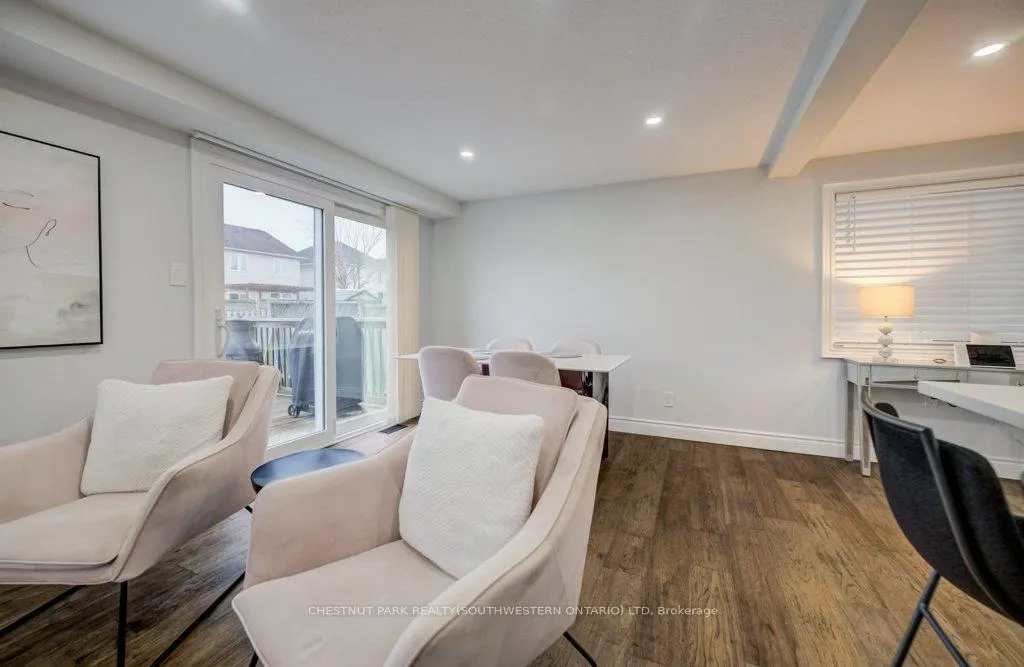 Photo 12 of 255 Highbrook Crescent W, Waterloo — HOMEH