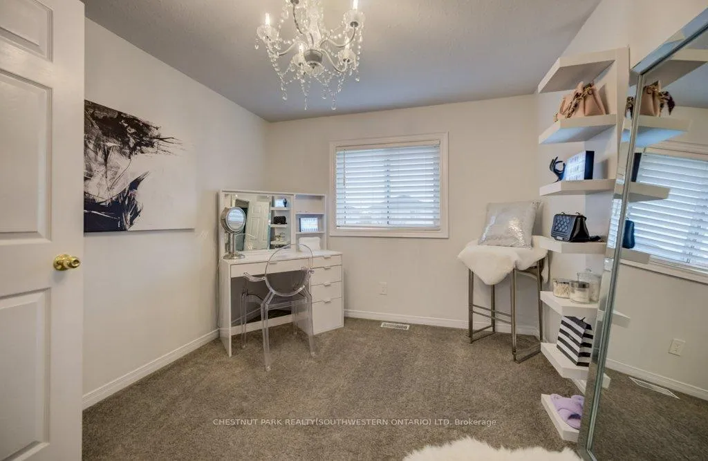 Photo 28 of 255 Highbrook Crescent W, Waterloo — HOMEH