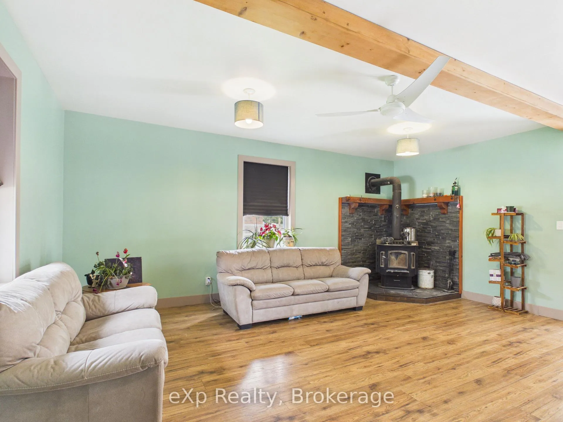 Photo 4 of 569 Louisa Street, West Grey — HOMEH