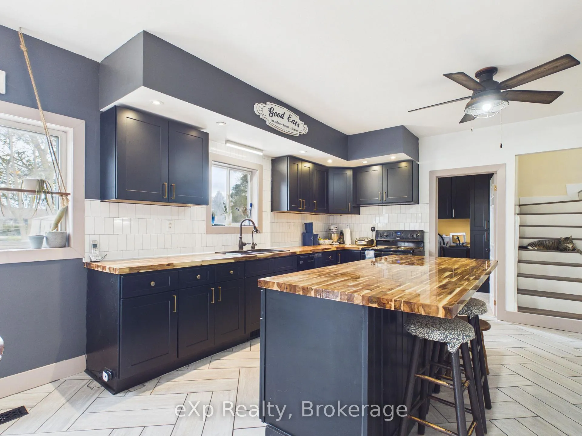 Photo 9 of 569 Louisa Street, West Grey — HOMEH