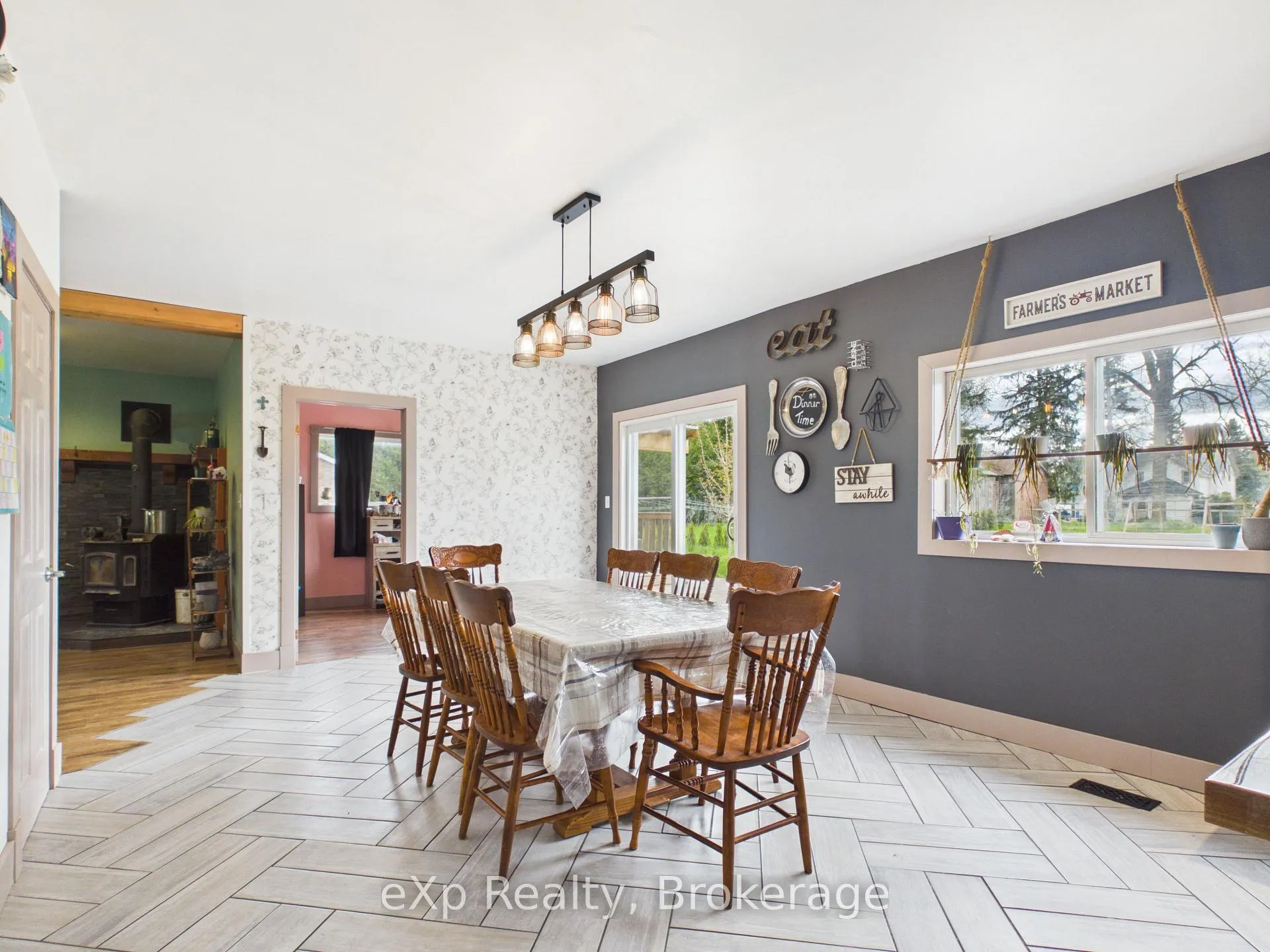 Photo 10 of 569 Louisa Street, West Grey — HOMEH