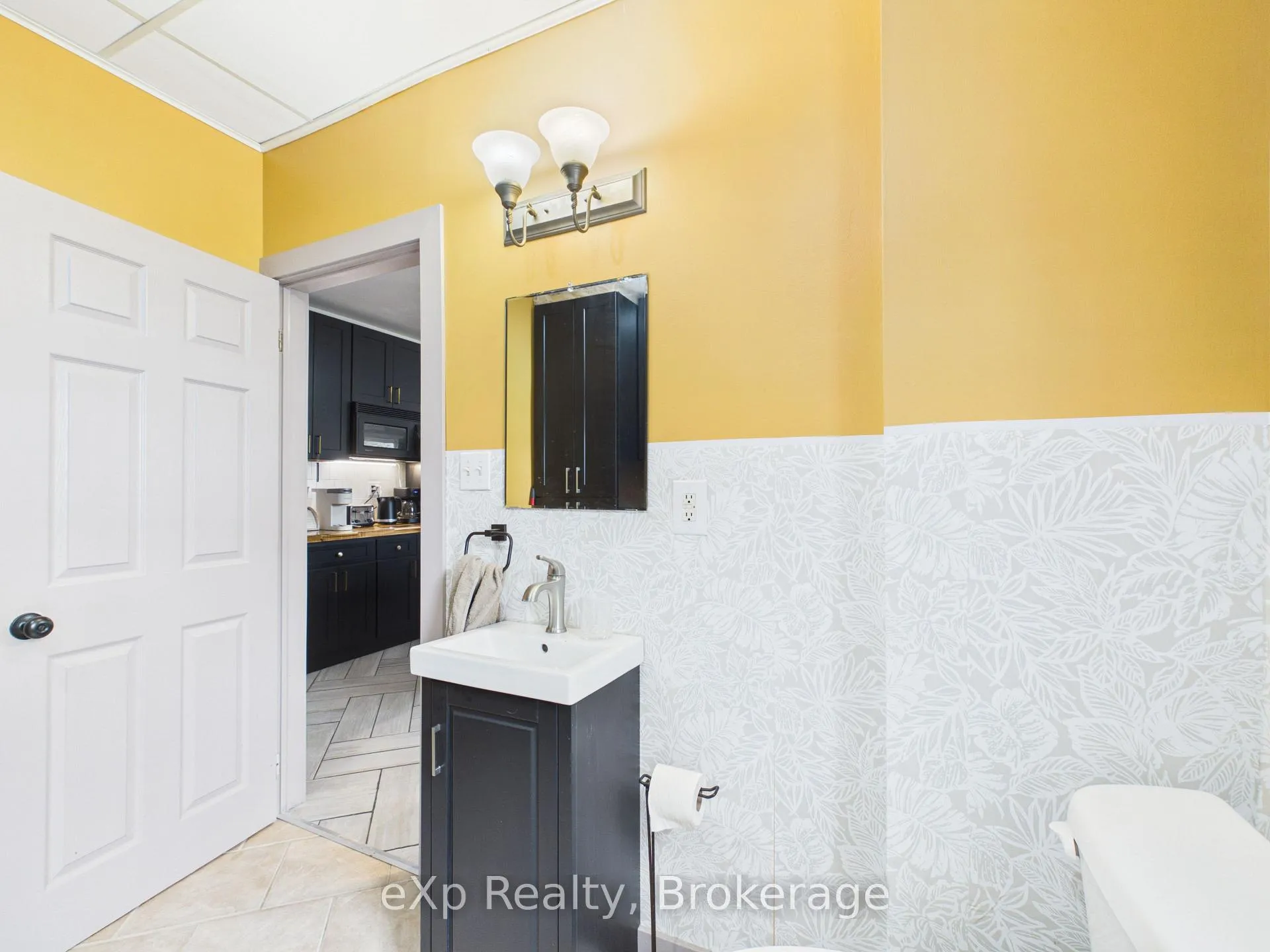 Photo 16 of 569 Louisa Street, West Grey — HOMEH