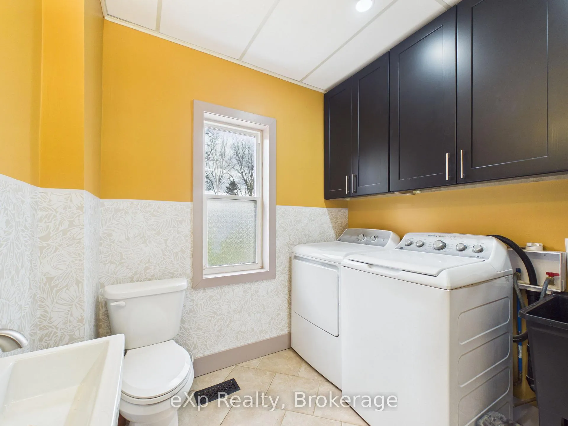 Photo 17 of 569 Louisa Street, West Grey — HOMEH