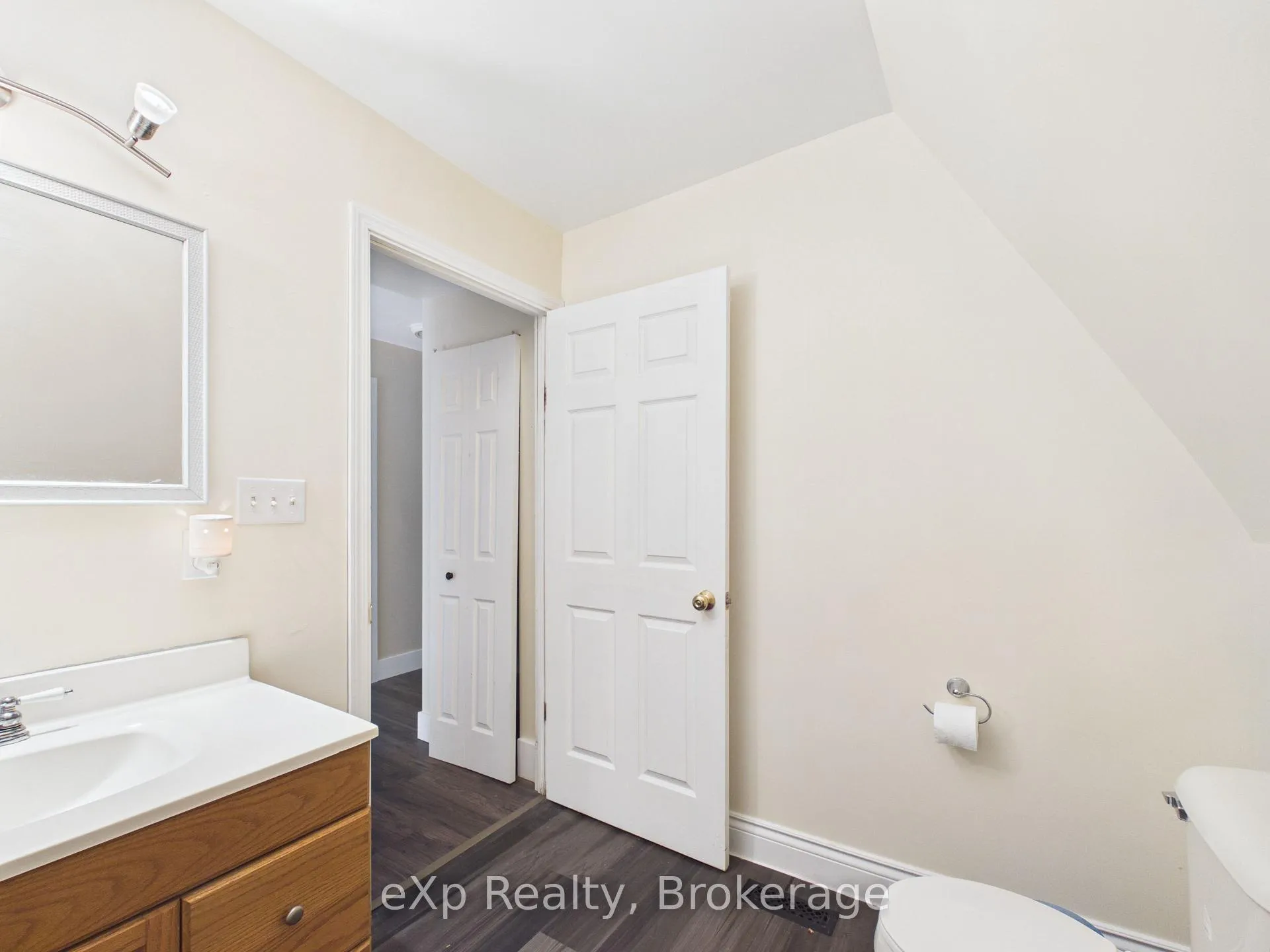 Photo 19 of 569 Louisa Street, West Grey — HOMEH
