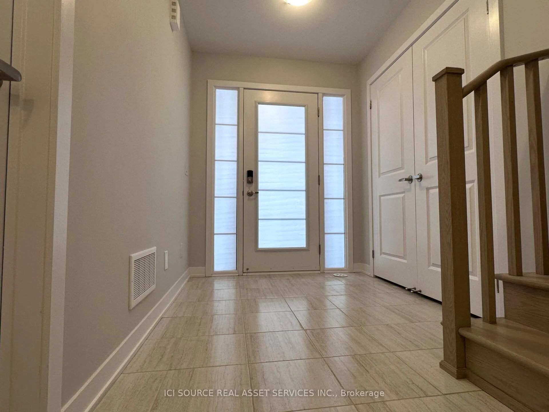 Photo 2 of 83 York Downs Boulevard, Markham, Angus Glen — HOMEH