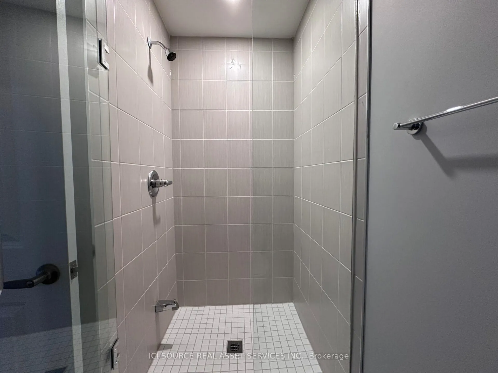 Photo 14 of 83 York Downs Boulevard, Markham, Angus Glen — HOMEH