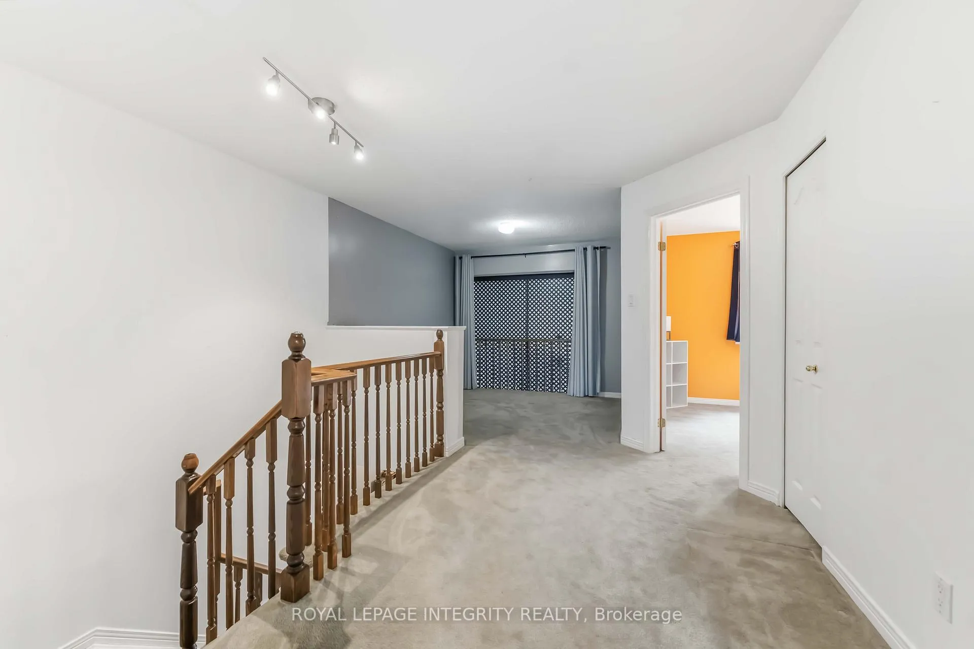 Photo 24 of 66 Eagleview Street, Ottawa, Kanata - Emerald Meadows/Trailwest — HOMEH