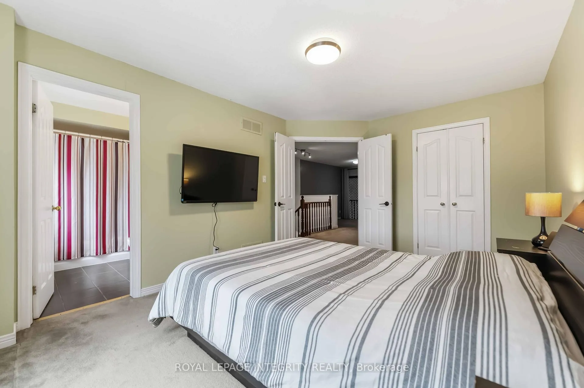 Photo 28 of 66 Eagleview Street, Ottawa, Kanata - Emerald Meadows/Trailwest — HOMEH