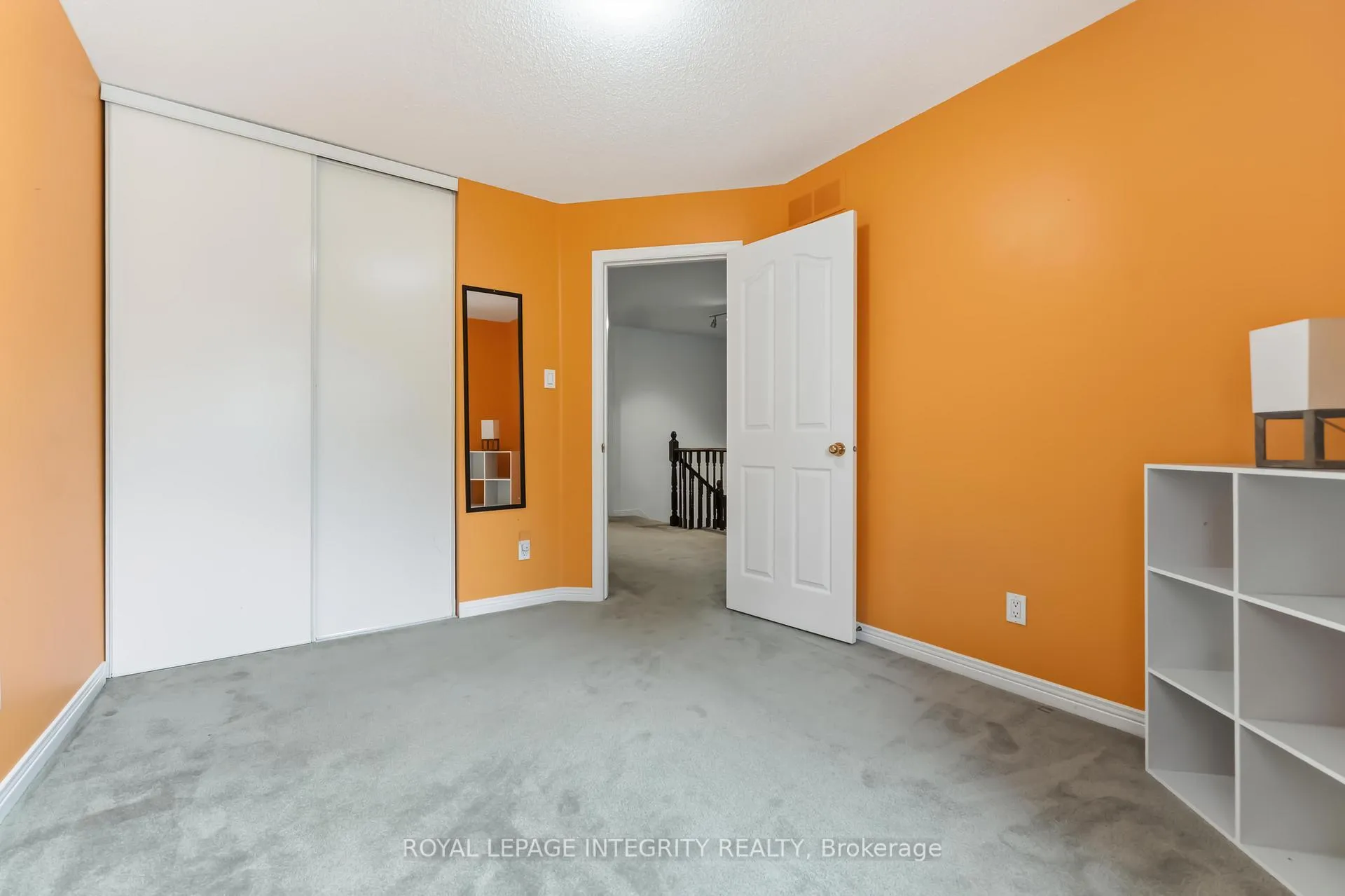 Photo 31 of 66 Eagleview Street, Ottawa, Kanata - Emerald Meadows/Trailwest — HOMEH