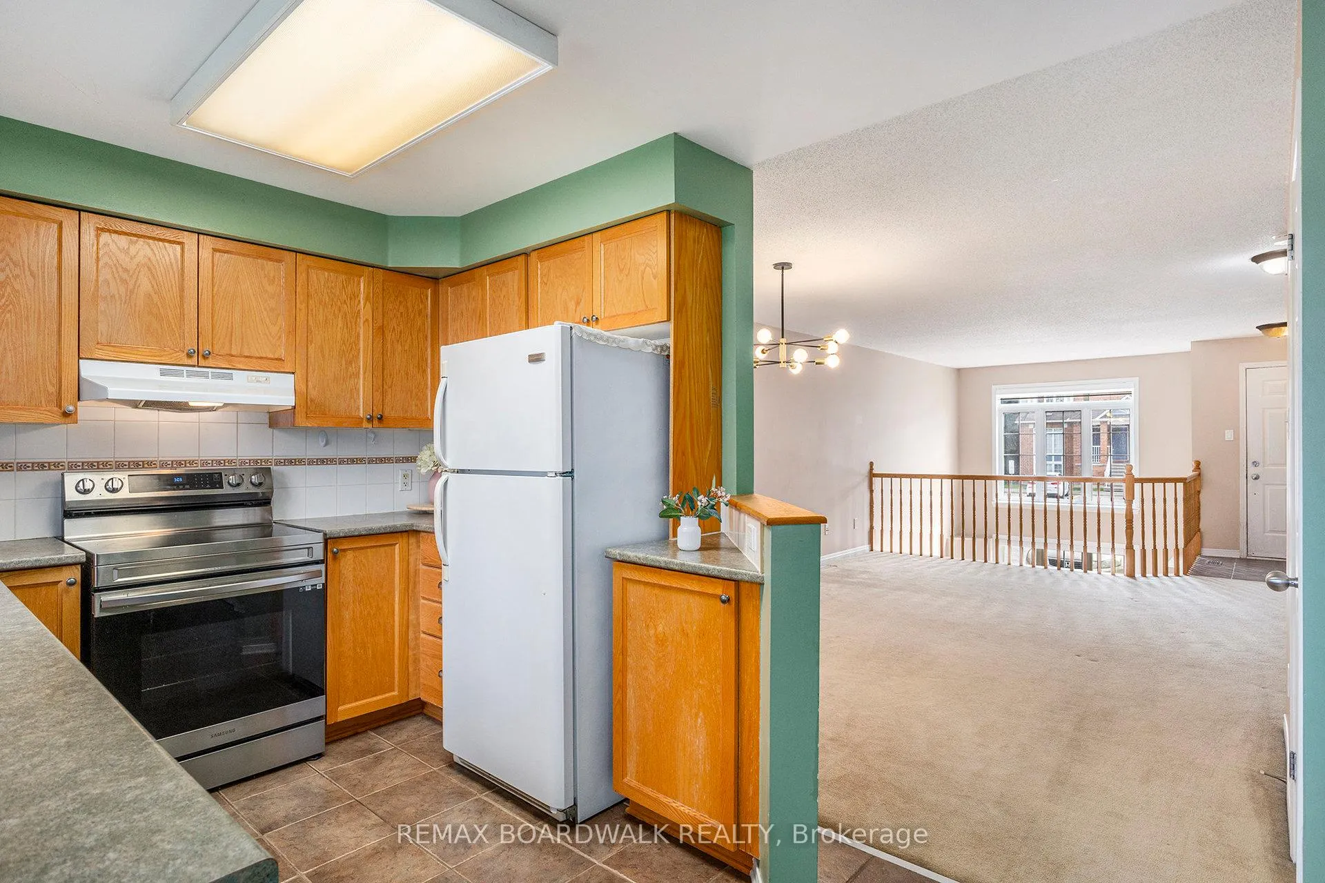 Photo 6 of Unit 169, 70 Edenvale Drive, Ottawa, Kanata - Beaverbrook — HOMEH
