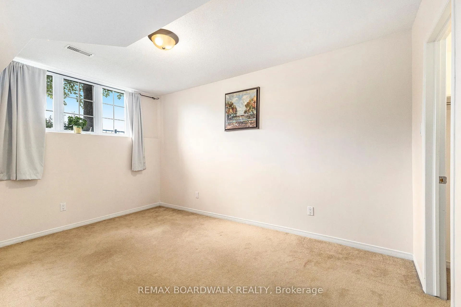 Photo 14 of Unit 169, 70 Edenvale Drive, Ottawa, Kanata - Beaverbrook — HOMEH