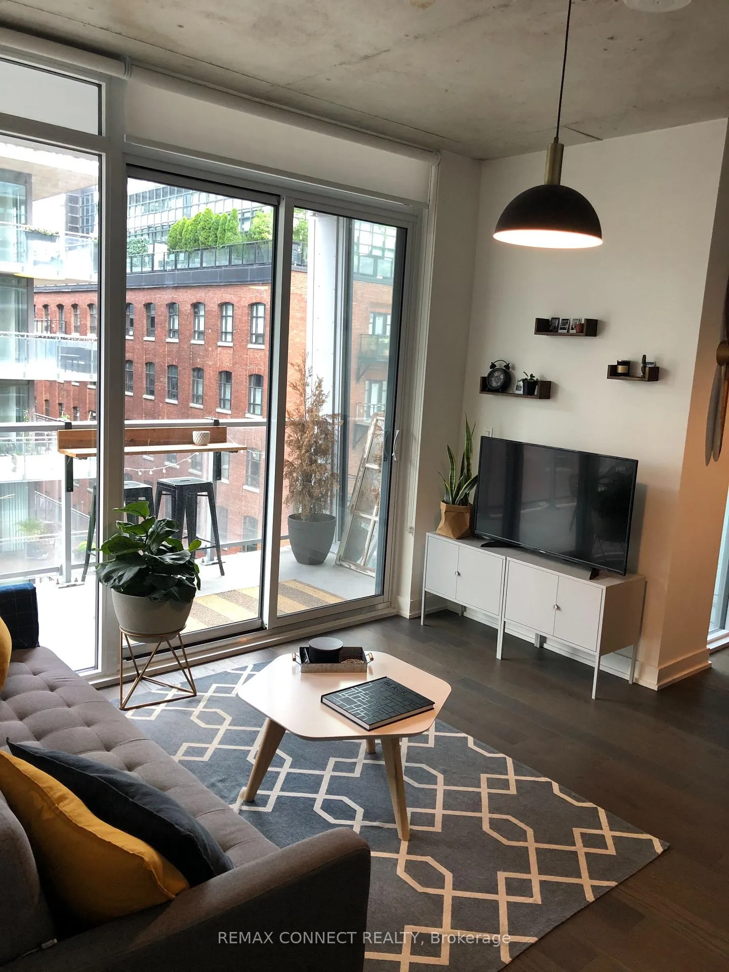 Photo 2 of Unit 402, 25 Baseball Place, Toronto, South Riverdale — HOMEH