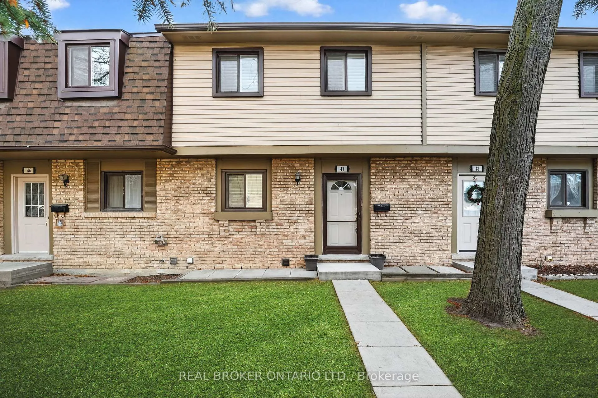 Photo 1 of Unit 47, 105 Hansen Road N, Brampton, Madoc — HOMEH