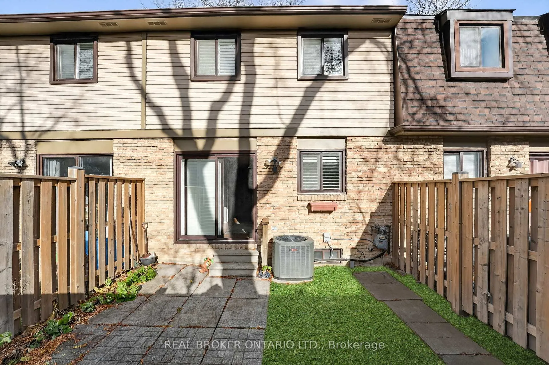 Photo 25 of Unit 47, 105 Hansen Road N, Brampton, Madoc — HOMEH