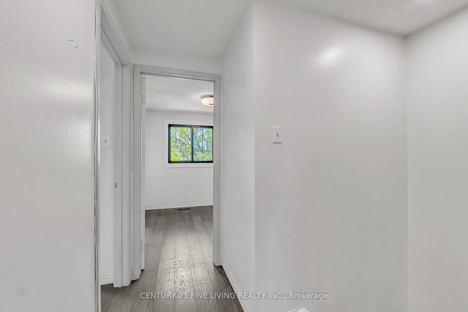 Photo 20 of 39 Rushmore Crescent, Brampton, Heart Lake East — HOMEH