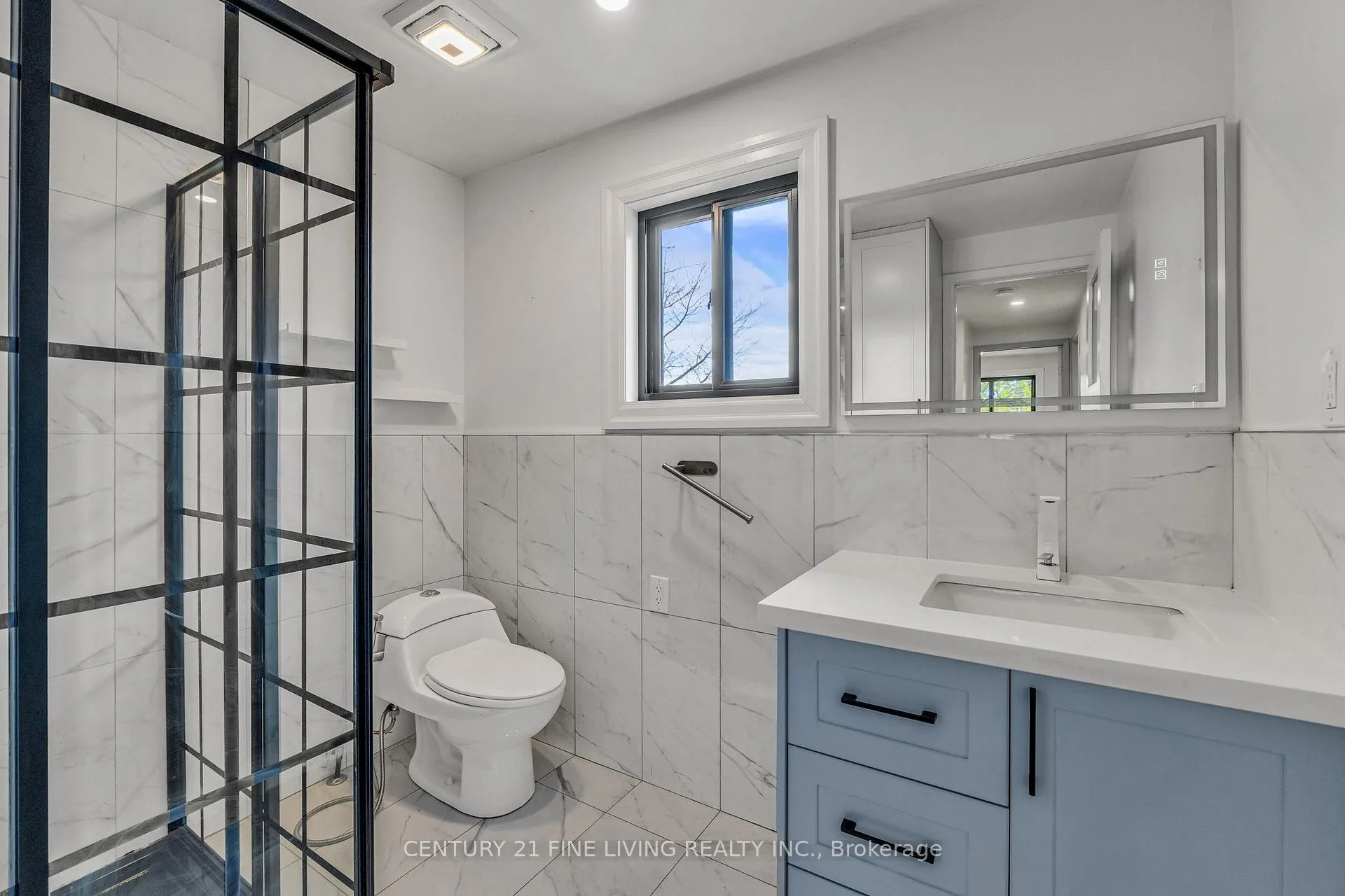 Photo 21 of 39 Rushmore Crescent, Brampton, Heart Lake East — HOMEH
