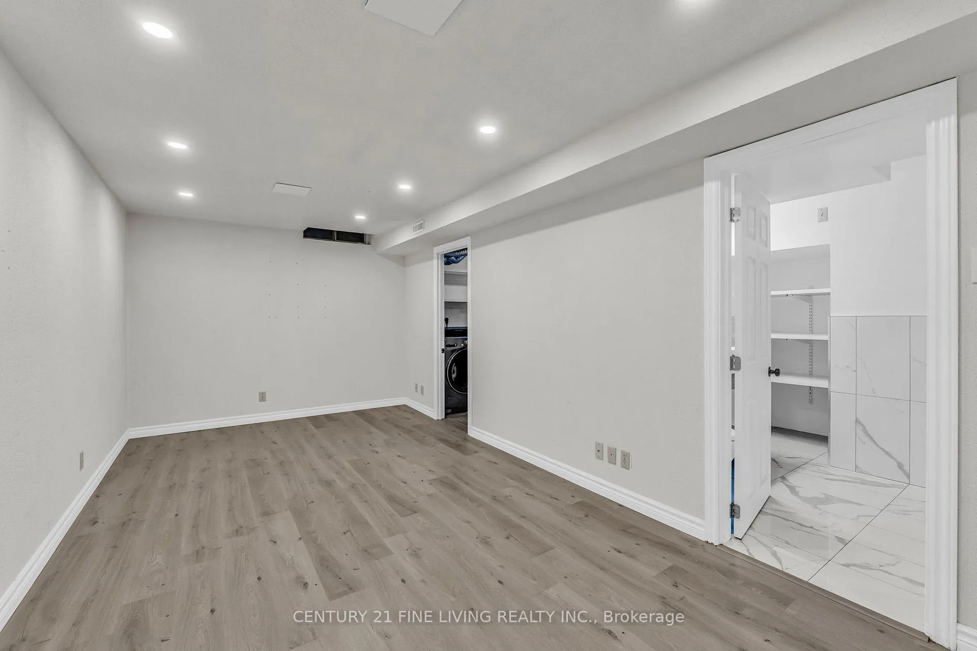 Photo 34 of 39 Rushmore Crescent, Brampton, Heart Lake East — HOMEH