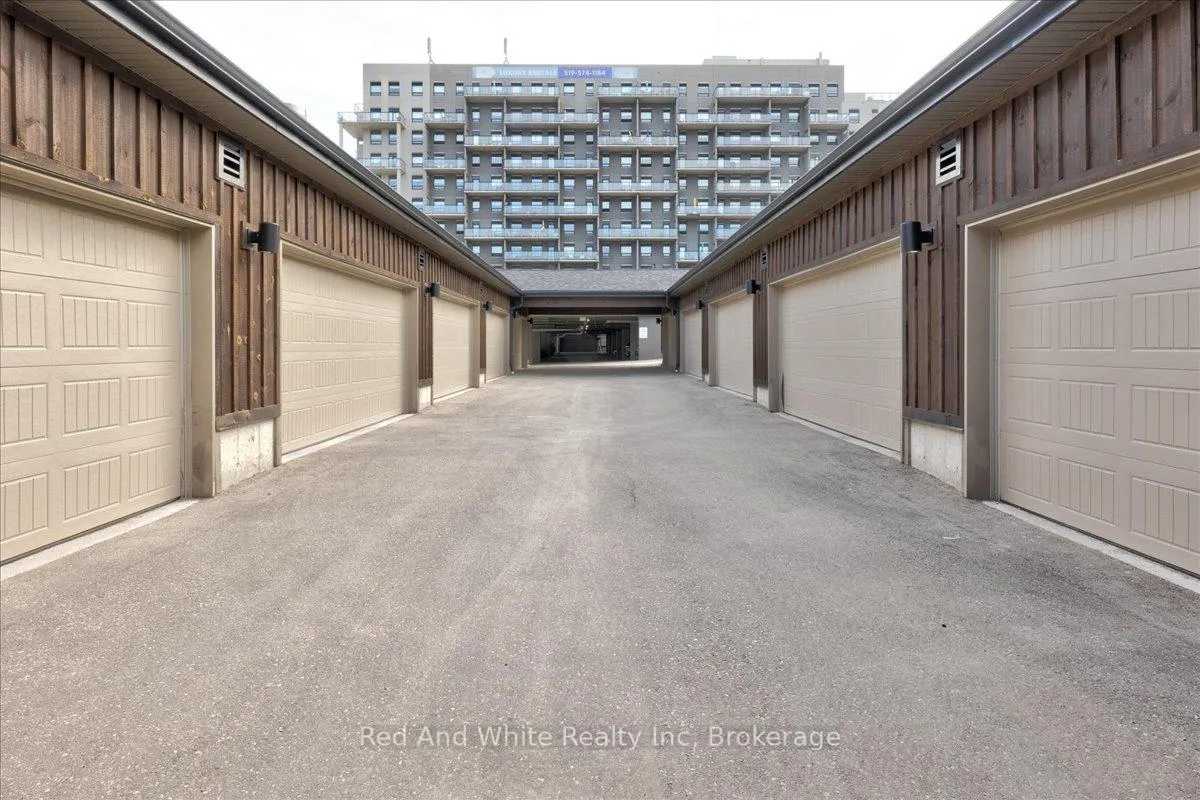 Photo 34 of Unit 303, 19 Guelph Avenue, Cambridge, Hespeler Village — HOMEH
