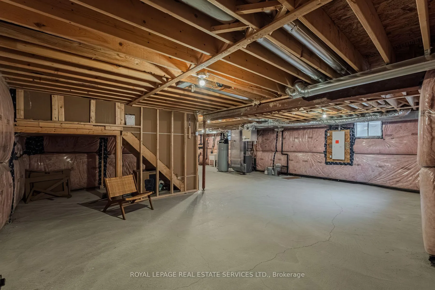 Photo 46 of 76 Cooke Avenue, Brantford, Shellard Lane — HOMEH
