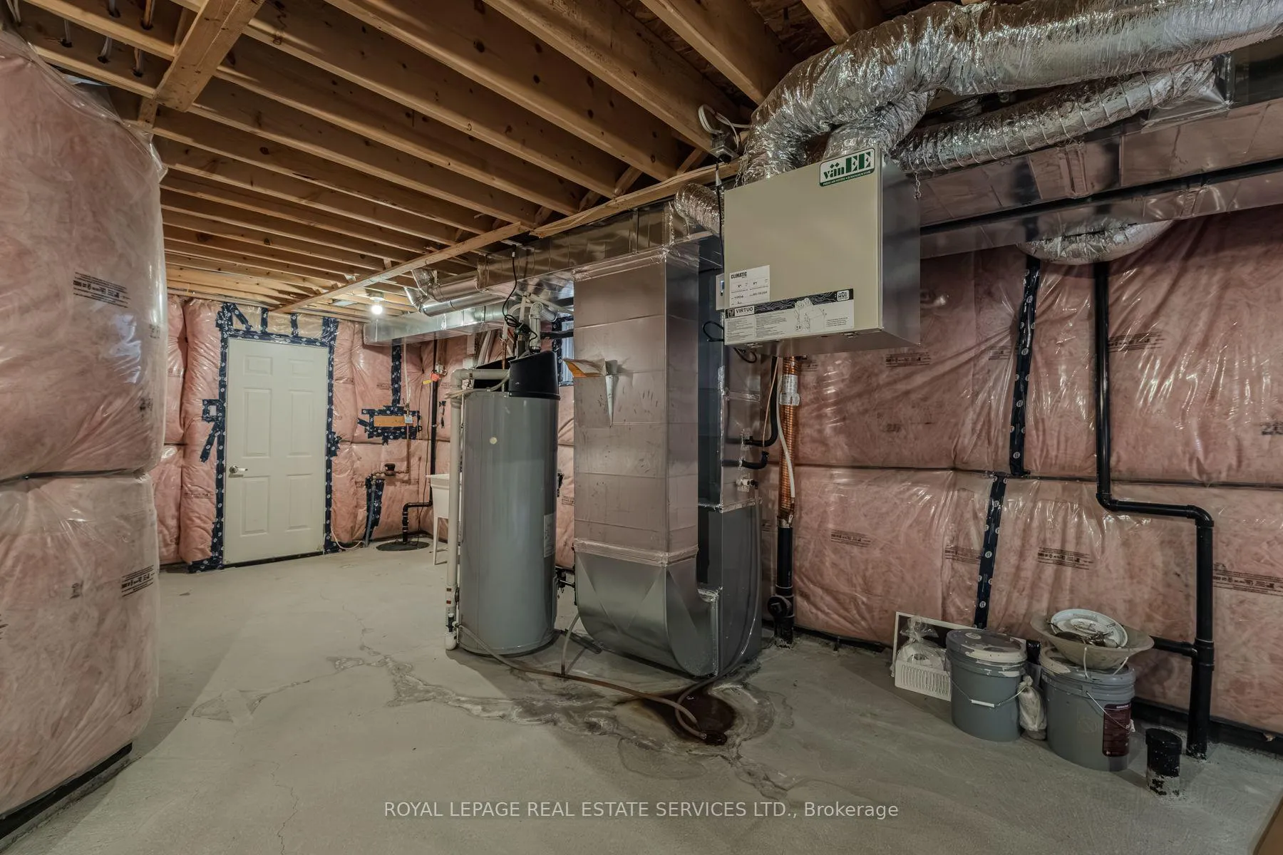 Photo 47 of 76 Cooke Avenue, Brantford, Shellard Lane — HOMEH