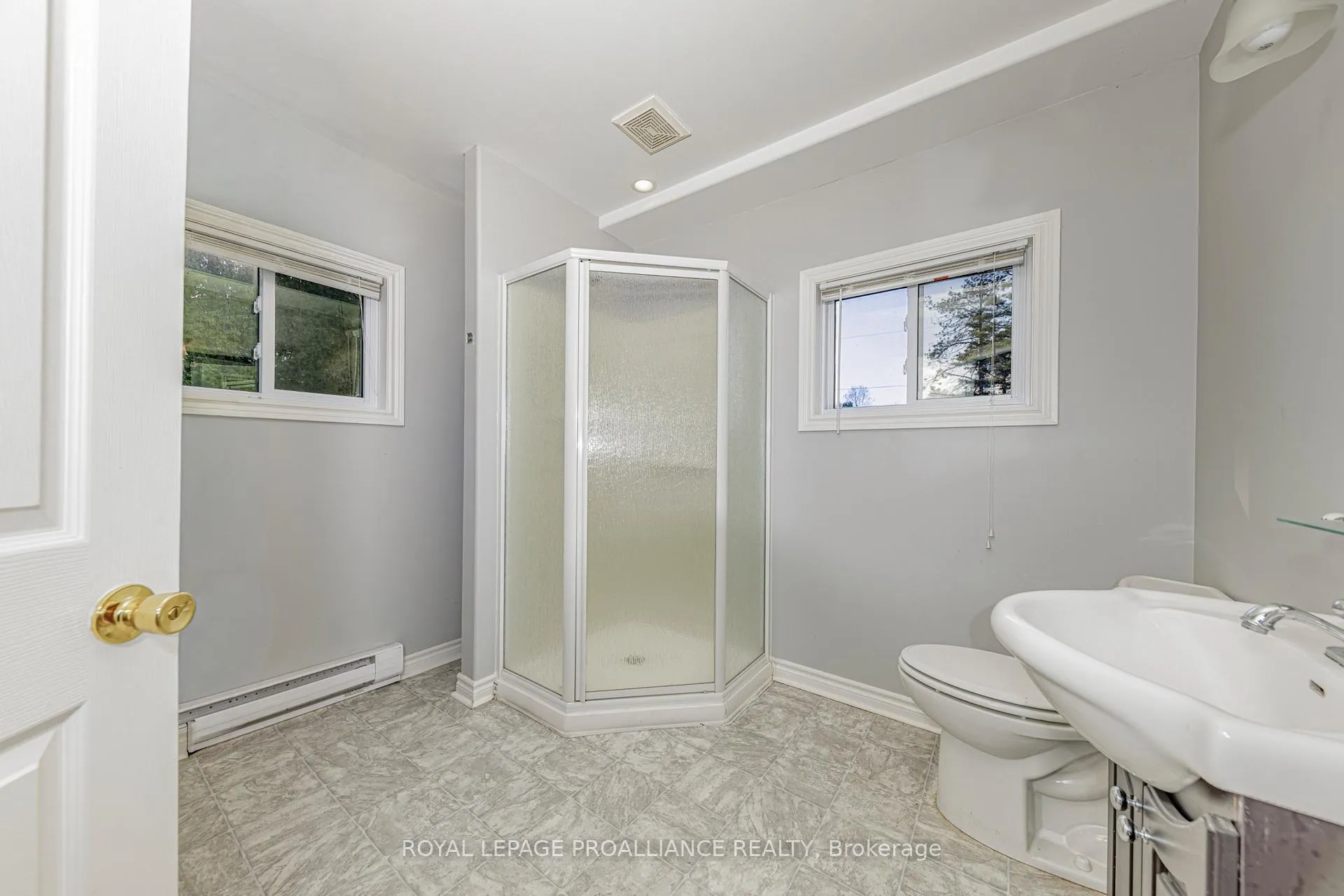 Photo 9 of 147 Memory Lane, Brighton — HOMEH