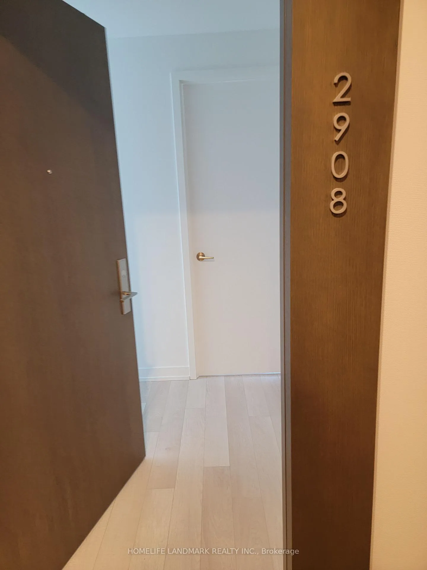 Photo 6 of Unit 2908, 39 Roehampton Avenue, Toronto, Mount Pleasant West — HOMEH