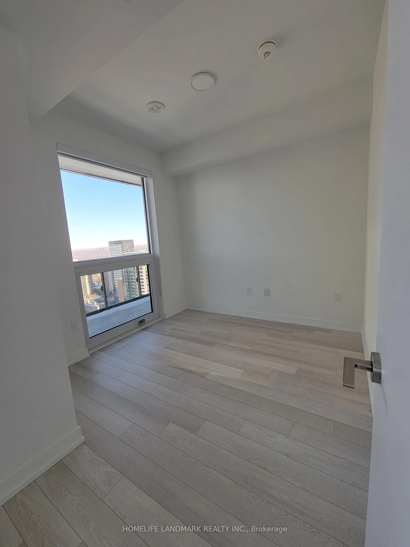 Photo 12 of Unit 2908, 39 Roehampton Avenue, Toronto, Mount Pleasant West — HOMEH