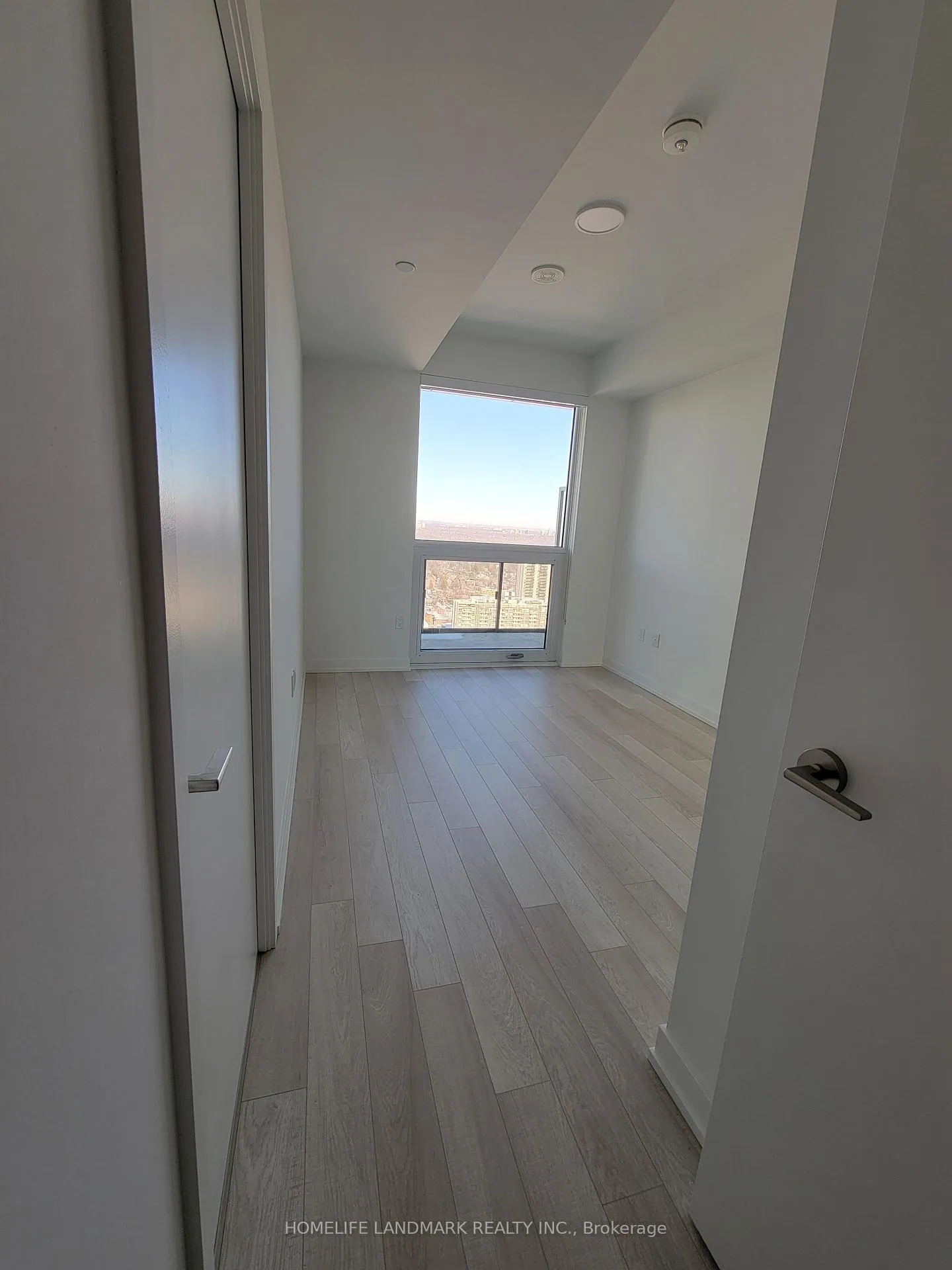 Photo 13 of Unit 2908, 39 Roehampton Avenue, Toronto, Mount Pleasant West — HOMEH