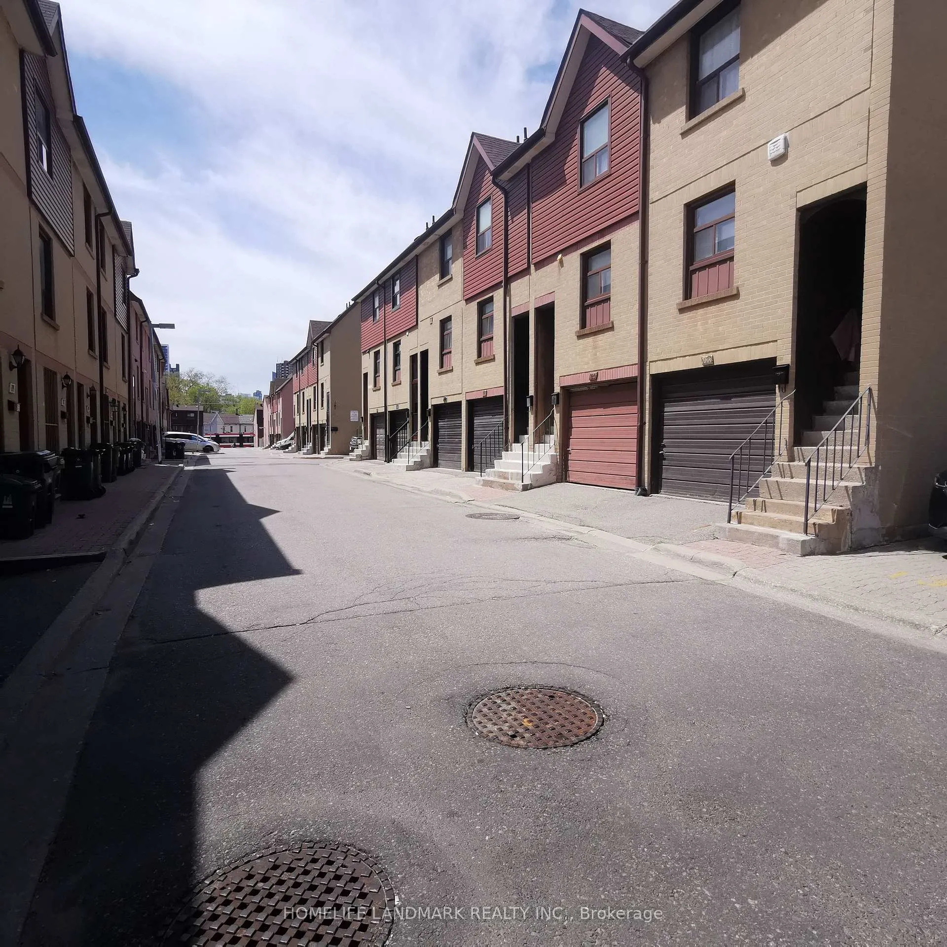 Photo 2 of Unit 123, 275 Broadview Avenue, Toronto, South Riverdale — HOMEH
