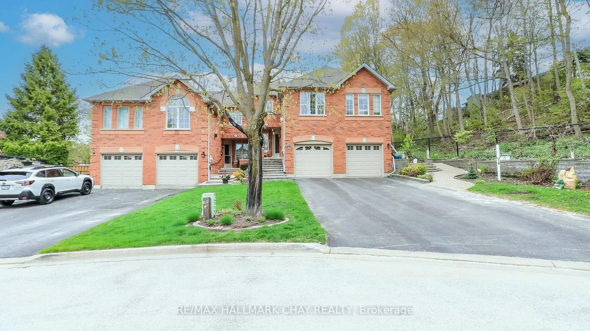 Photo 1 of 13 Bailey Court, Barrie, Allandale — HOMEH