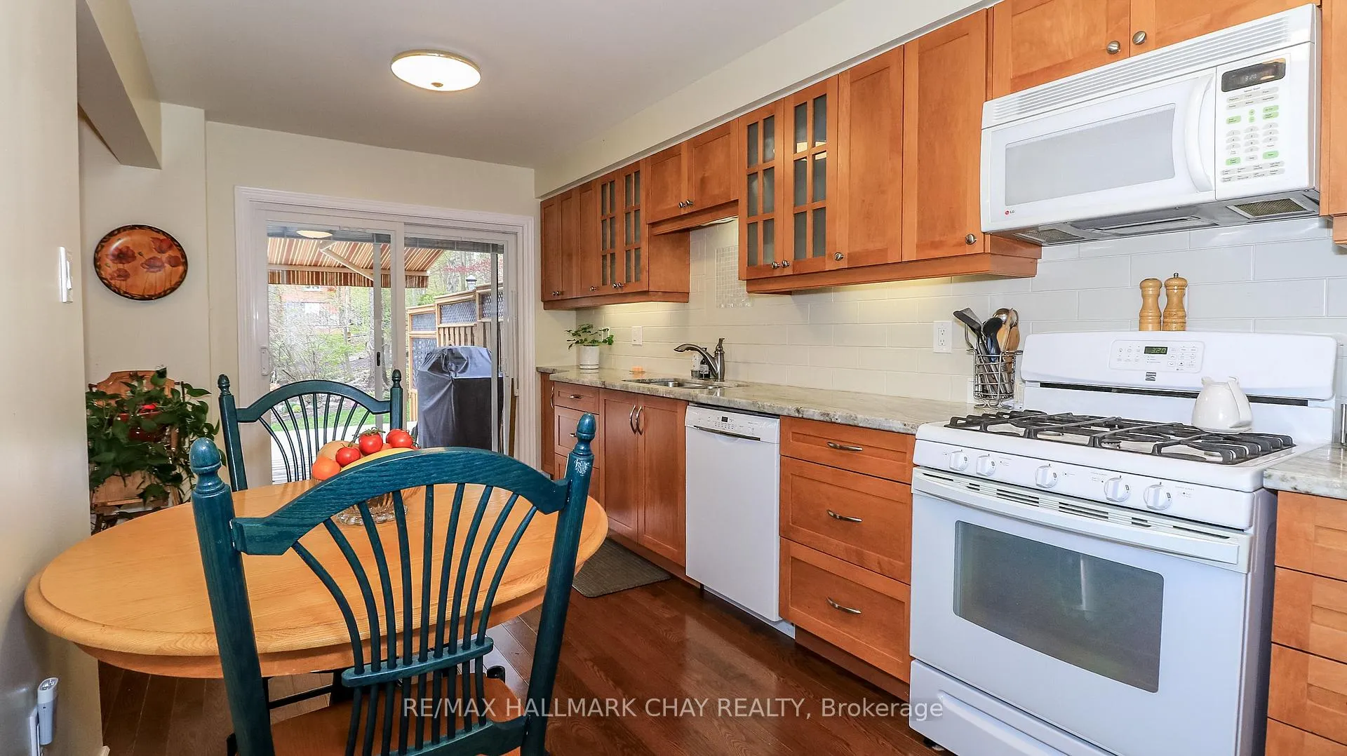 Photo 14 of 13 Bailey Court, Barrie, Allandale — HOMEH